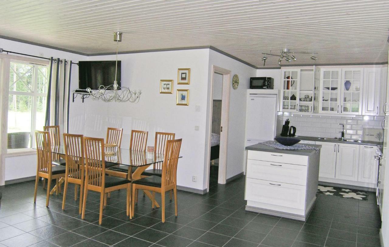 Cozy Home In Vittaryd With Sauna Kvänarp Extérieur photo